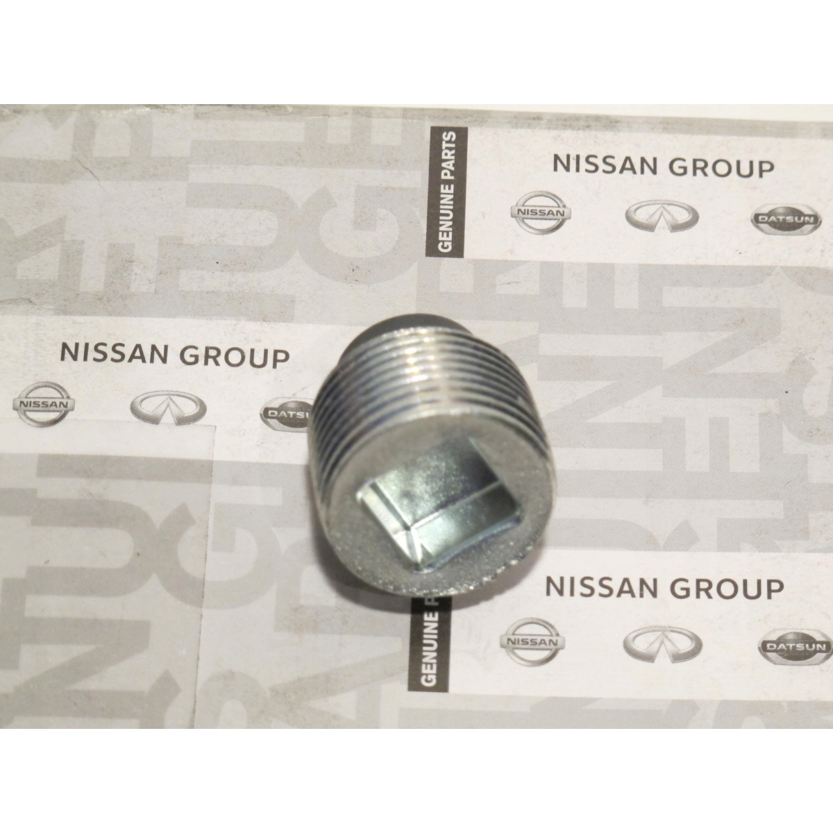 KOREK SPUSTU OLEJU MOSTU NISSAN PATROL GR Y60 Y61 - obrazek 1
