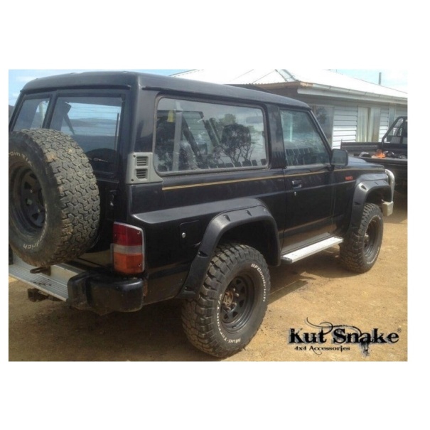 NADKOLA POSZERZENIA 10 CM NISSAN PATROL Y60 KRÓTKI